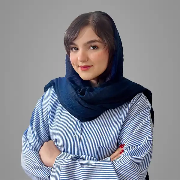 لیلا حسینی‌فر