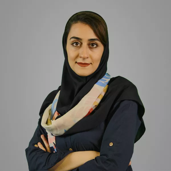 هلیا نجفی